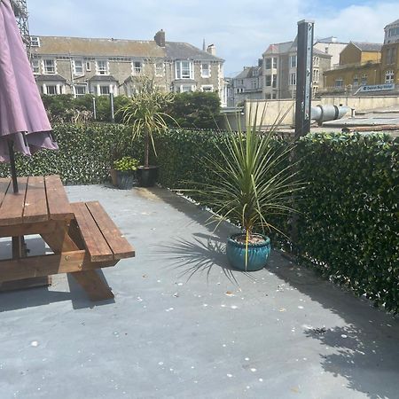 Beautiful Apartment,No 1, With Parking Ilfracombe Exterior photo