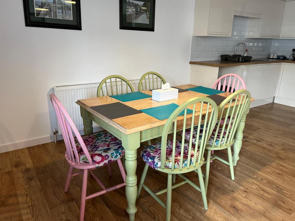 Beautiful Apartment,No 1, With Parking Ilfracombe Exterior photo