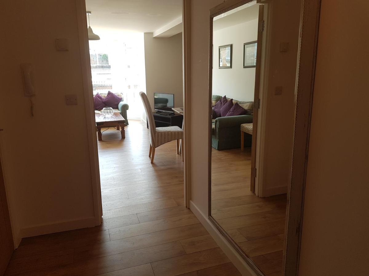 Beautiful Apartment,No 1, With Parking Ilfracombe Exterior photo