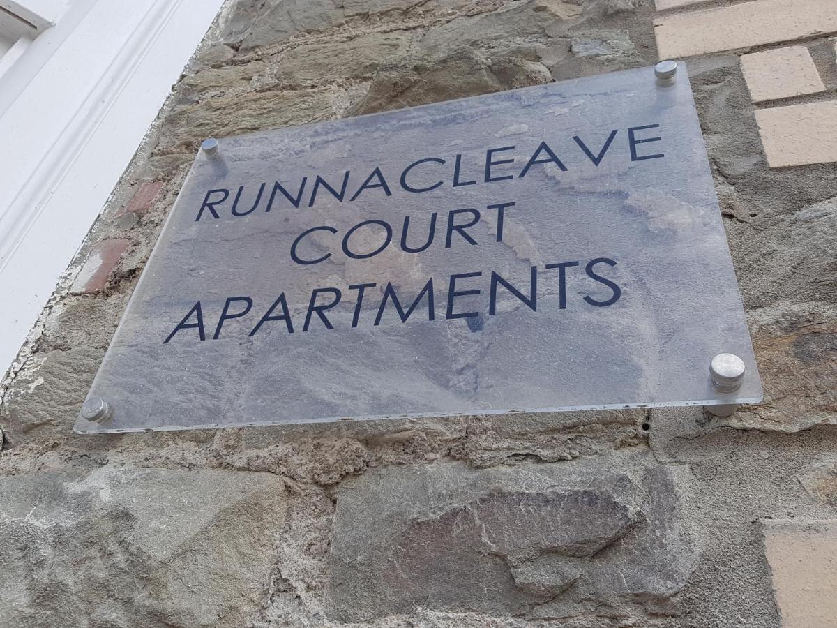 Beautiful Apartment,No 1, With Parking Ilfracombe Exterior photo